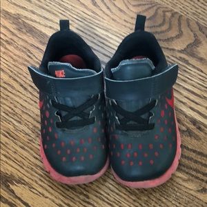 Nike Free- dark grey and red Velcro sneakers